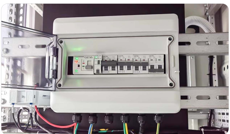 GEYA G2R 50A 2p Ats Dual Ats Automatic Transfer Switch Changeover Switches Din Rail Type to Generator Ats 63A Switch 230V AC