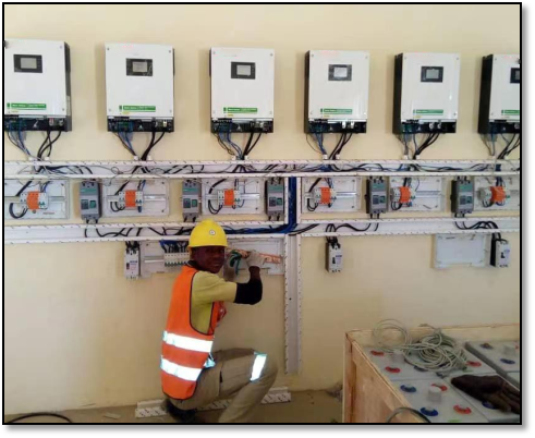 GEYA VM II PRO 3.5-5.5KW 3500w 24v 120-450VDC MPPPT100A Solar Inverter